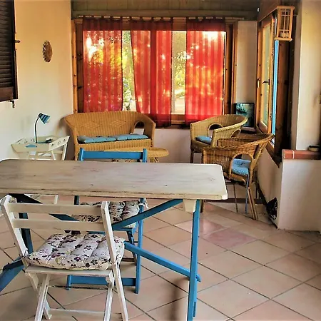 Casa Di Campagna Immersa Nel Verde Casa de Férias