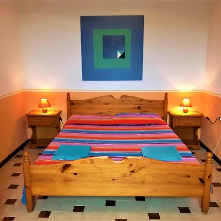 Casa Di Campagna Immersa Nel Verde Ferienhaus *